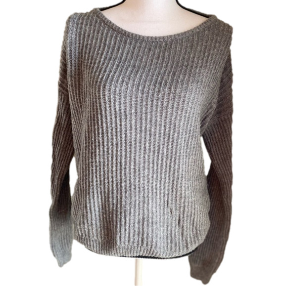 BRANDY MELVILLE‎ GRAY KNIT SWEATER - Picture 1 of 8